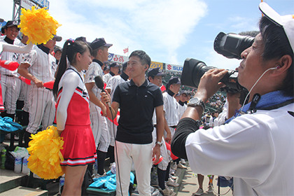 初物尽くしの夏 吉弘 翔の It S Show Time アナウンサー 広島ホームテレビ