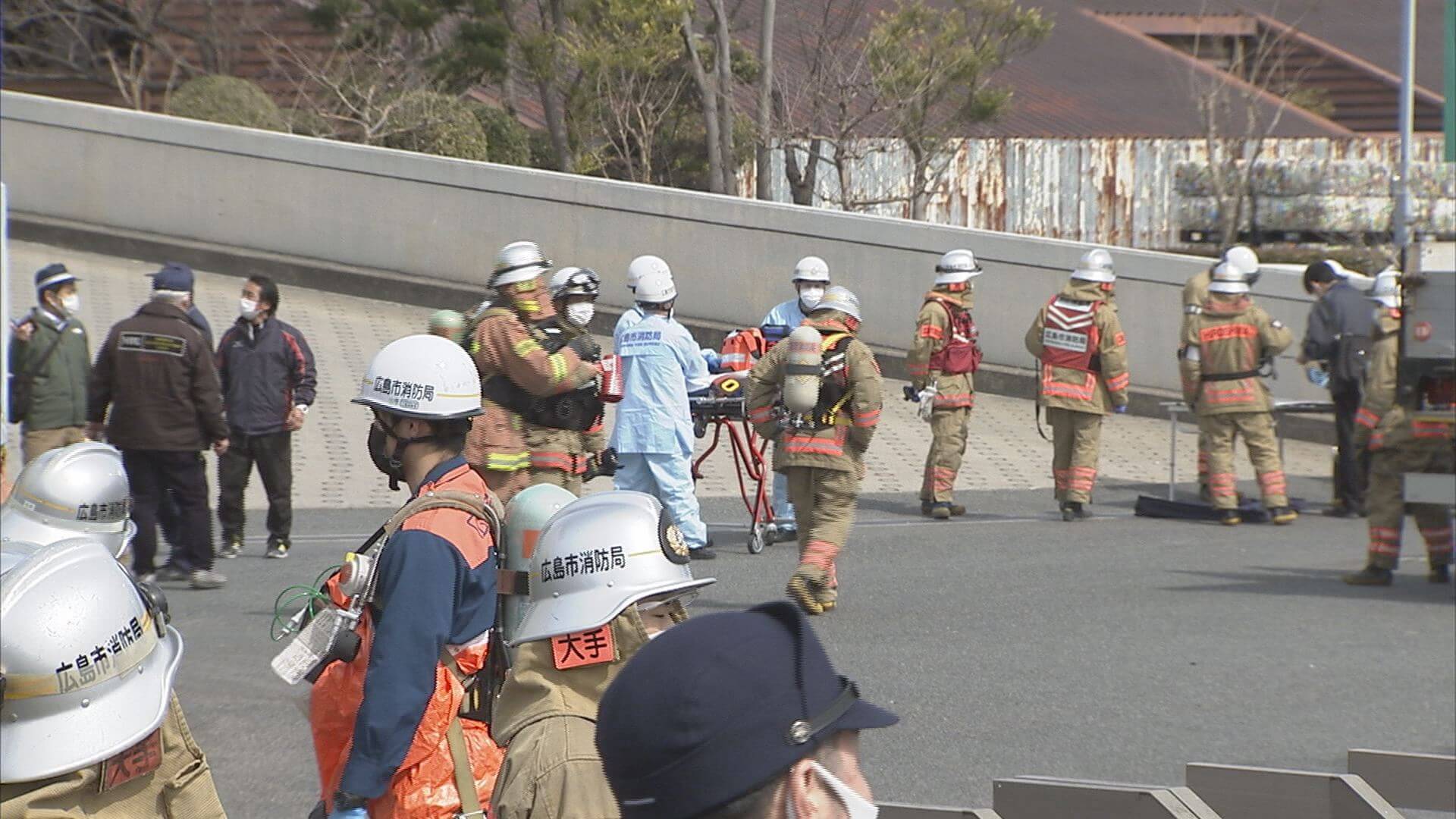 リサイクル施設で異臭騒ぎ　２人が病院に搬送　広島市西区