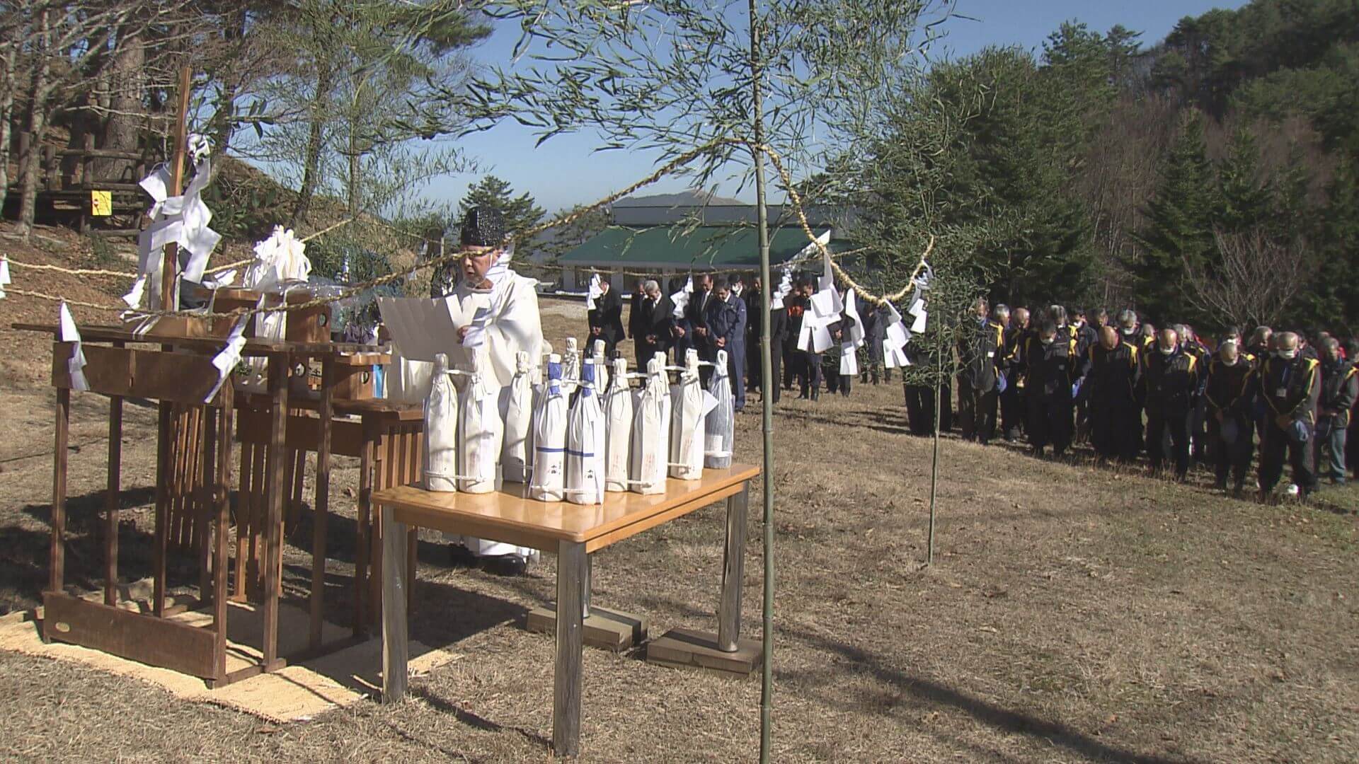 暖冬！？オープン予定は再来週…積雪を願い…スキー場で祈願式　広島・北広島町