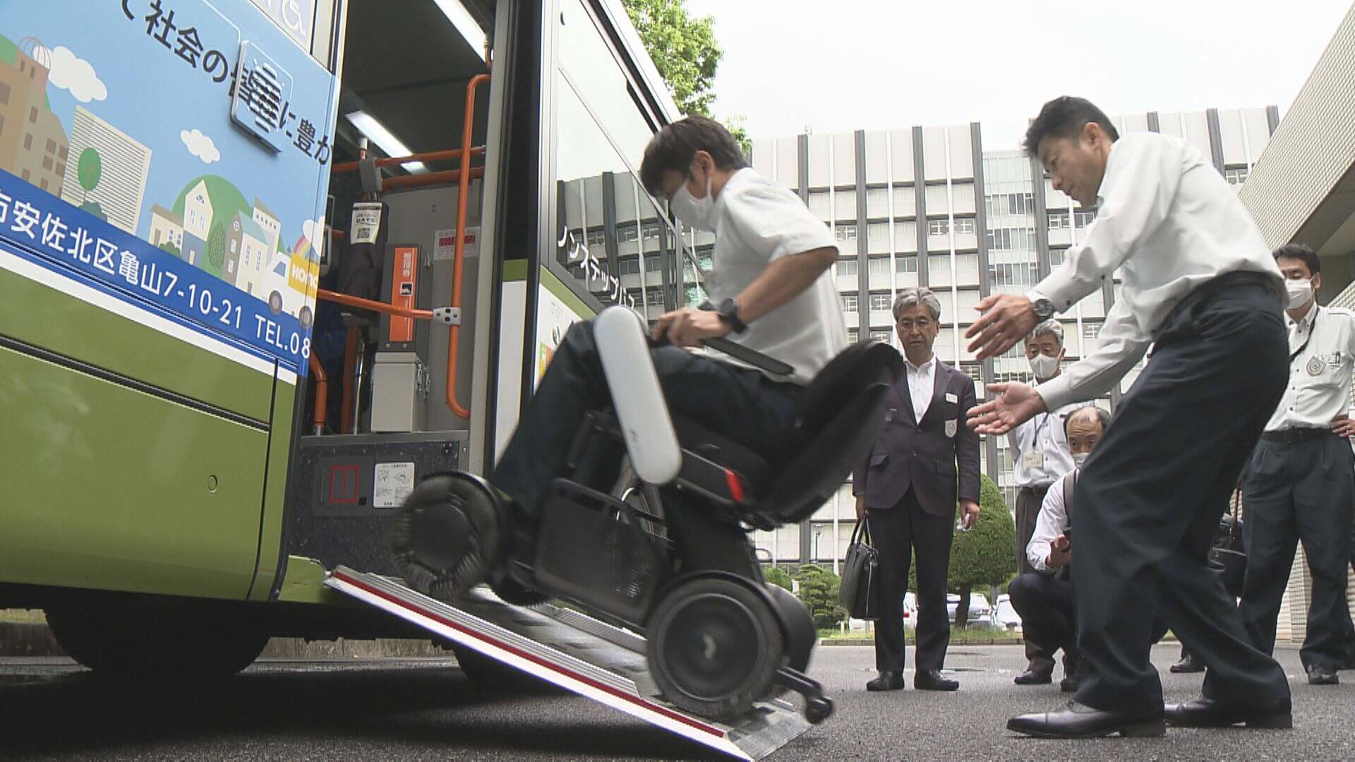 移動が便利「次世代型電動車椅子」　課題のバス乗降について勉強会　広島