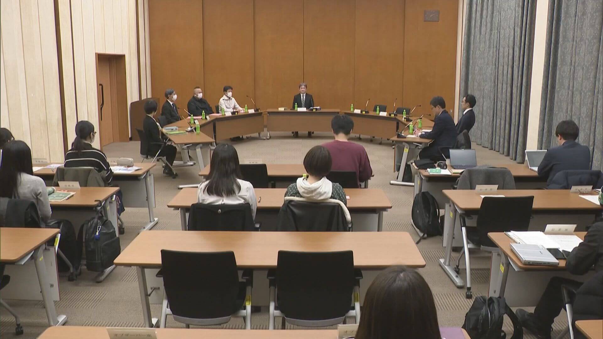 「先入観を持たないように…難しい」裁判員制度の意見交換会　広島