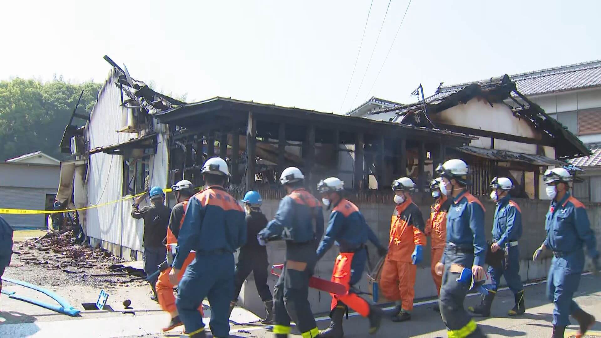 尾道市で木造住宅全焼　女性（７８）と連絡取れず