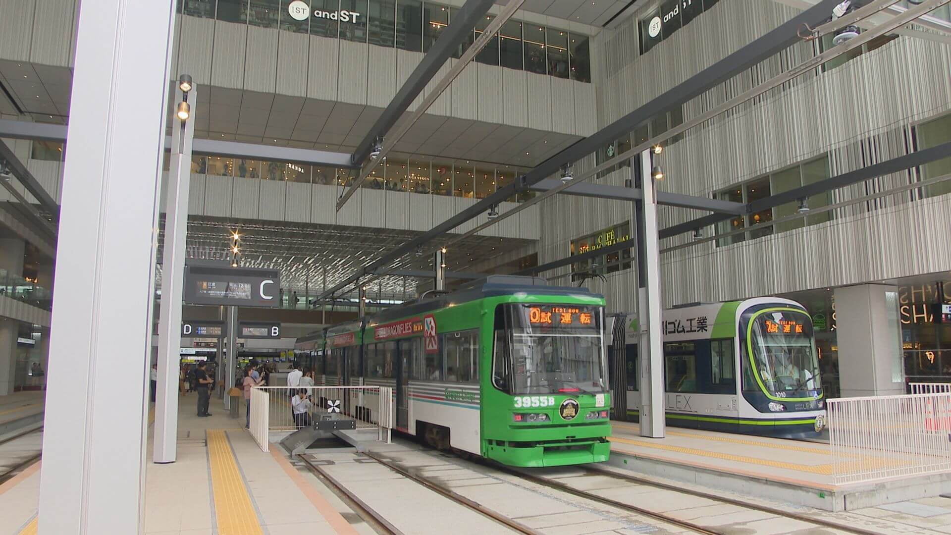 来月３日開業　広島駅路面電車のりば続々公開　広島