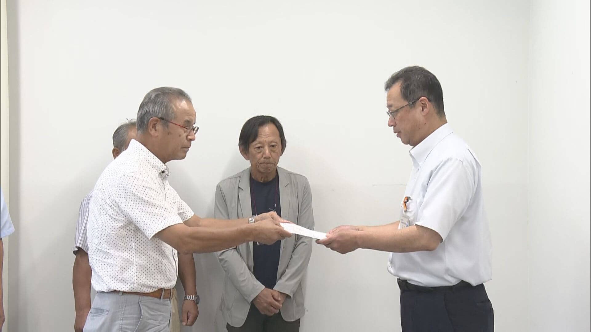 本郷産廃処分場の水質汚染を訴える地元住民らが広島県知事へ陳情書を提出