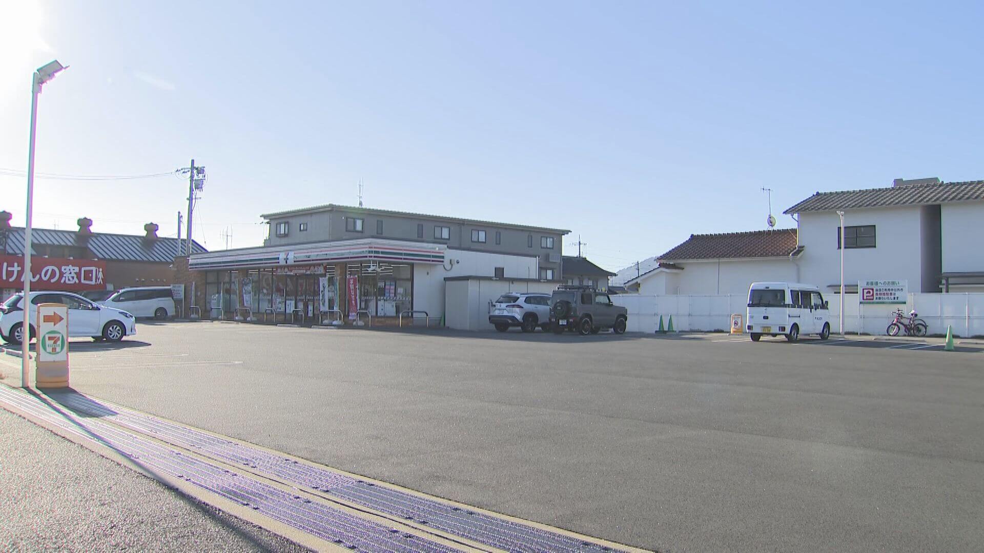 コンビニ店員刺したか　中国籍の少年（１７）殺人未遂の疑いで逮捕　広島・福山市