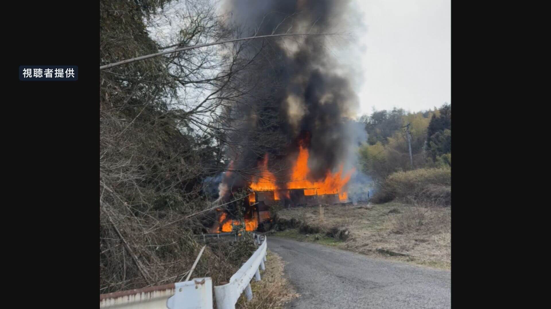 廿日市市で住宅など２軒全焼