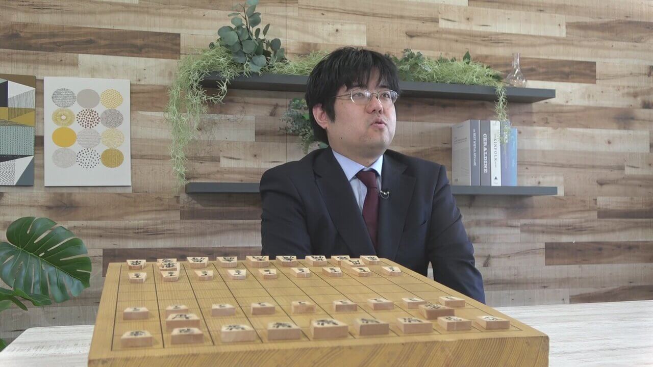 ４連覇目指す藤井聡太名人と対局！広島出身プロ棋士・糸谷哲郎八段ロングインタビュー