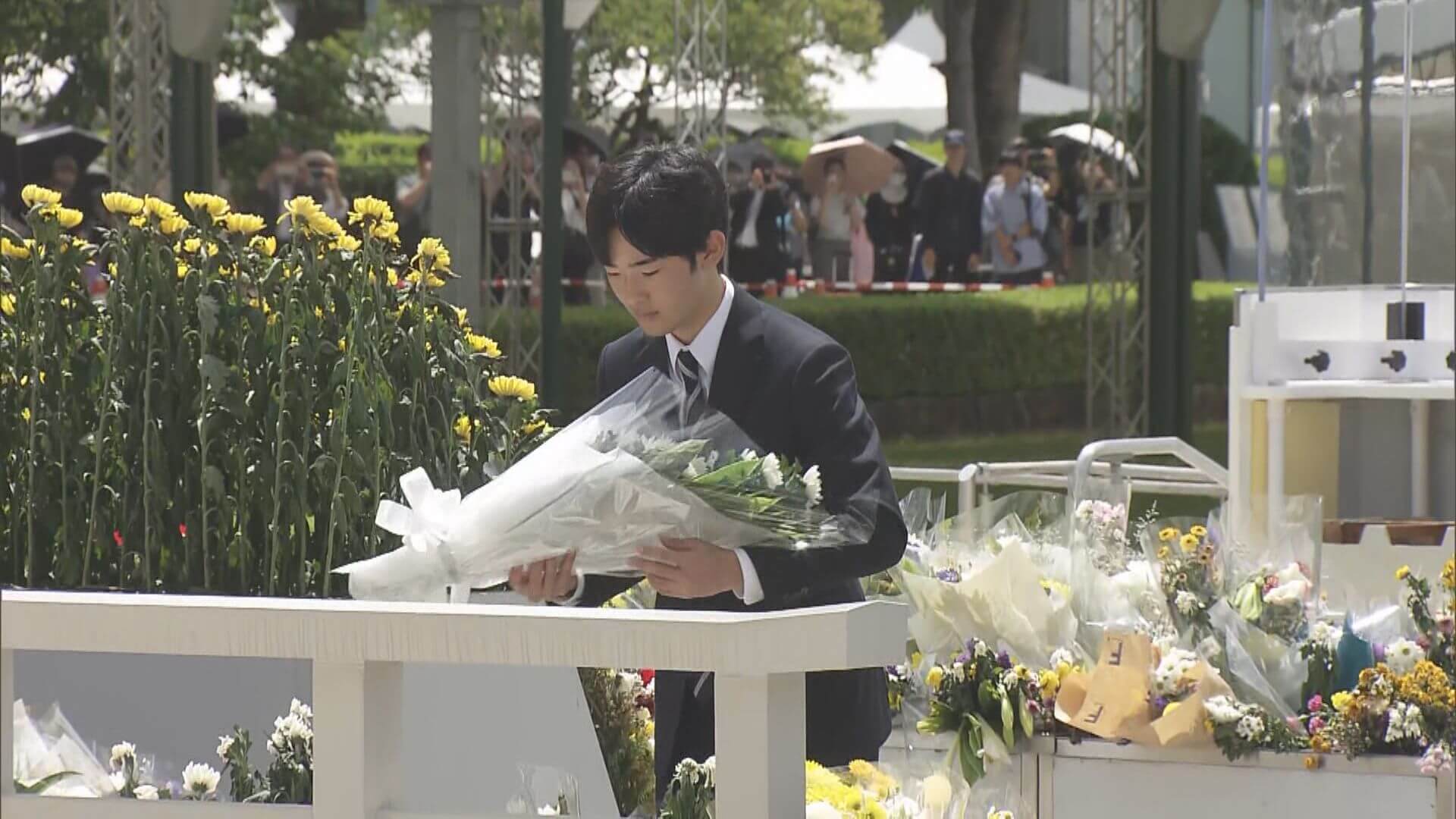 悠仁さま　原爆慰霊碑に供花　ボーイスカウトの祭典で広島へ