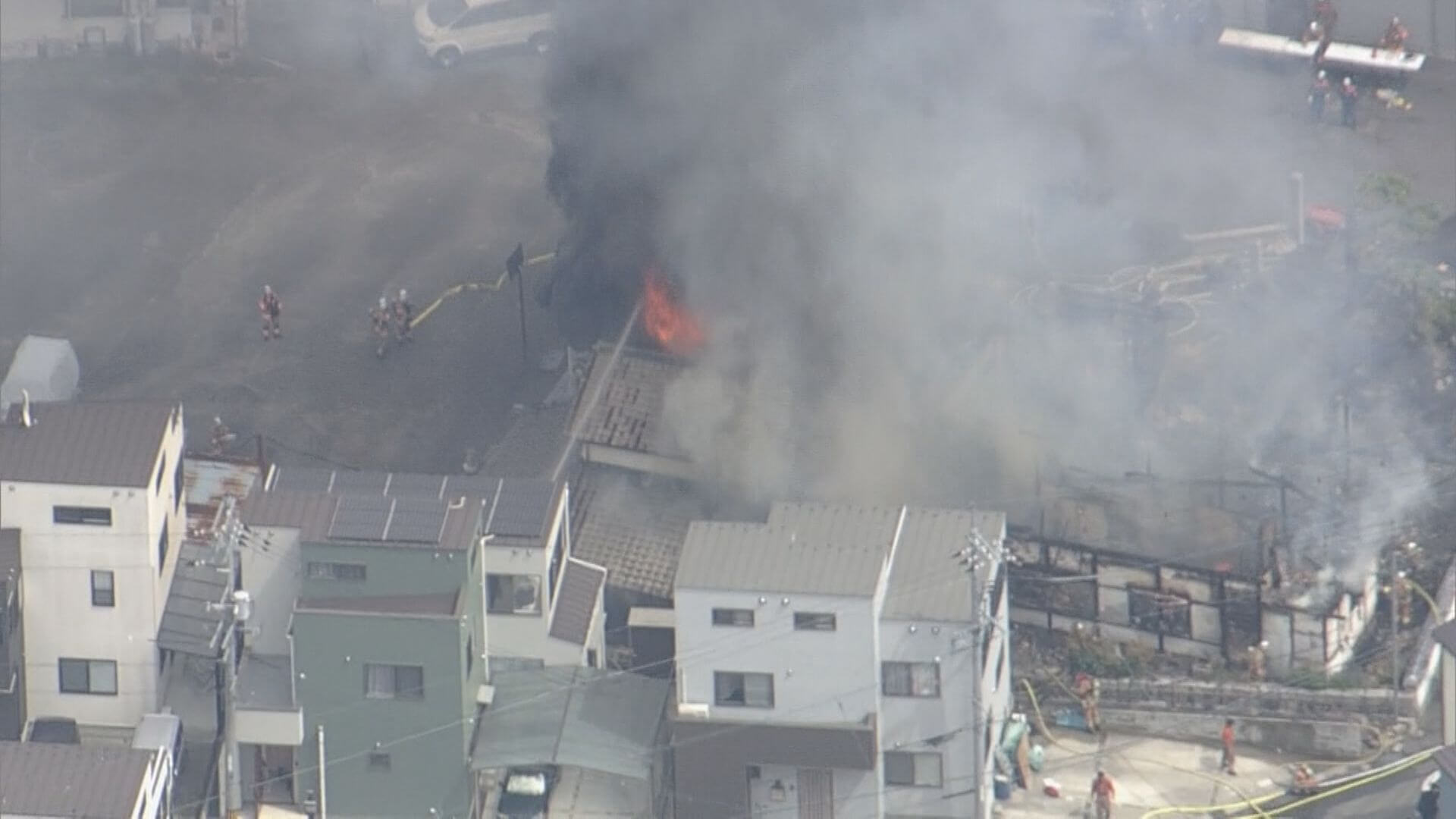 安芸区で火事「家１軒が燃えている。炎と煙が出ている」通報相次ぐ　広島