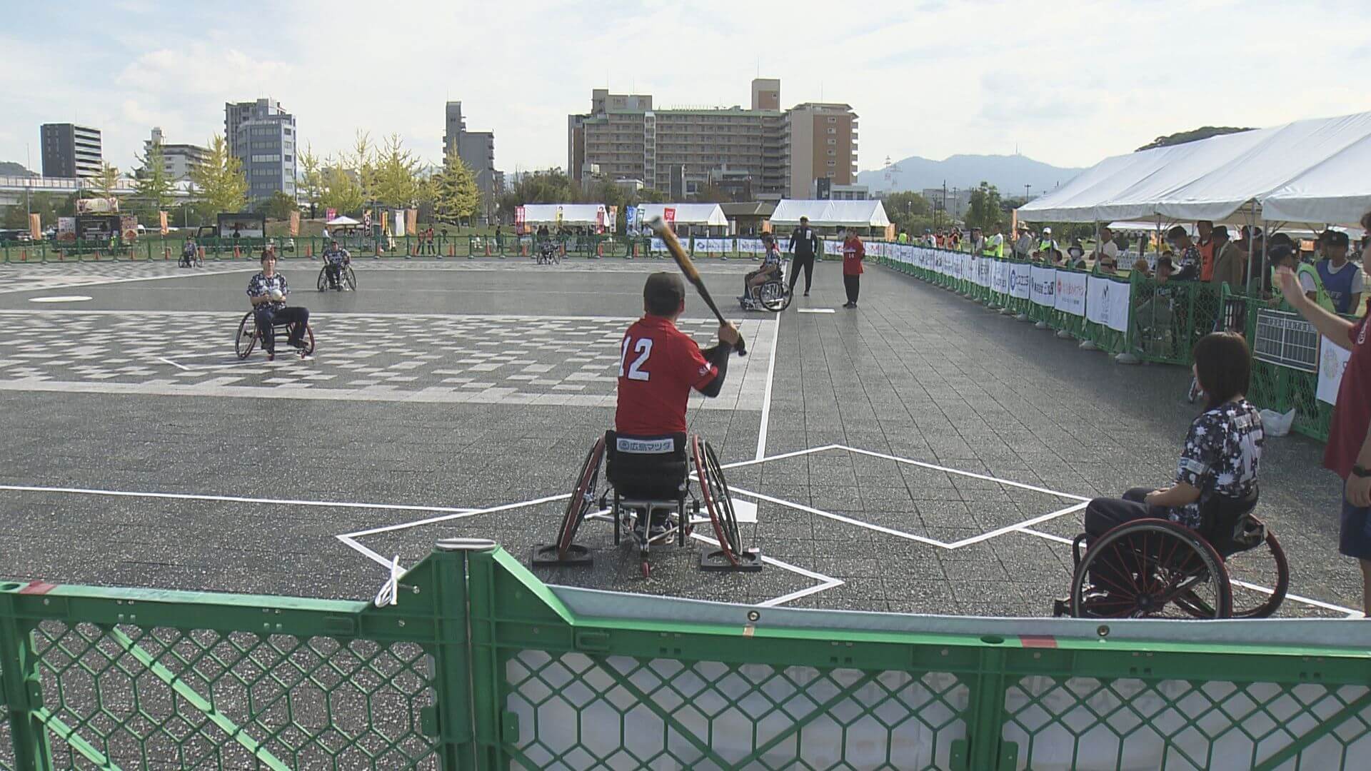 共生社会実現目指す　車いすソフトボールの大会　広島