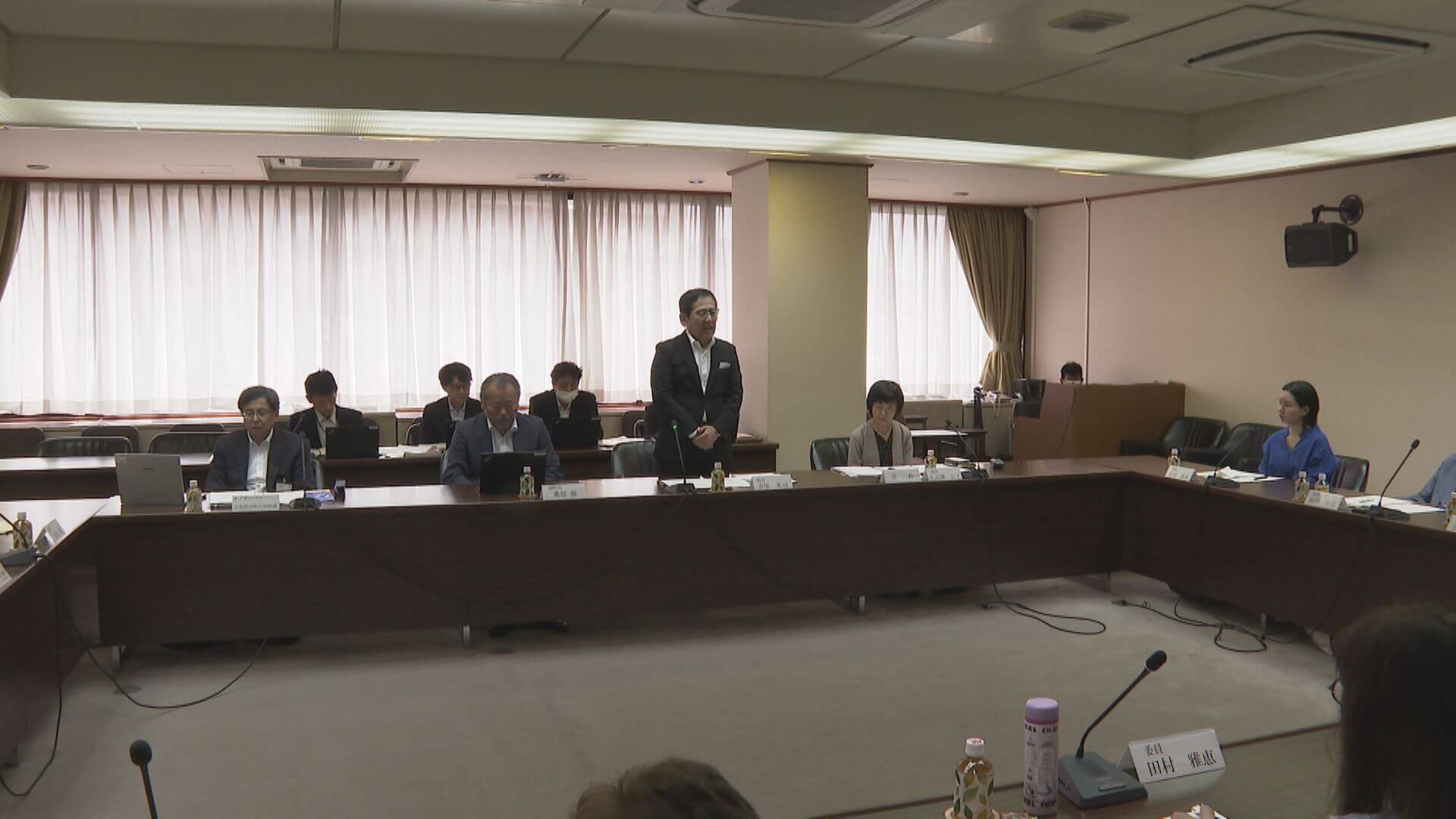 市への移行目指す府中町　審議会で町民へのアンケートなど説明　広島