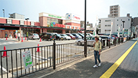 フレスタ